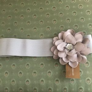 Francesca’s Gray Snap Closure Flower Belt